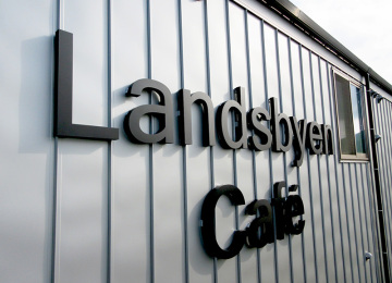 Landsbyen Cafe様