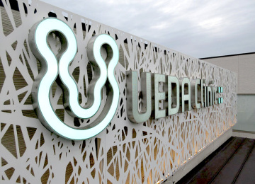 うえだクリニック皮ふ科・美容皮ふ科様