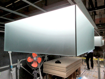 広石眼科様 天吊りモニュメント