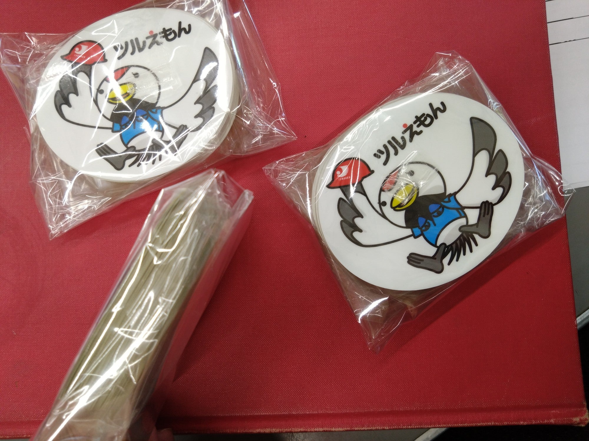 投稿についてもっと詳しく ツルえもん　ステッカー